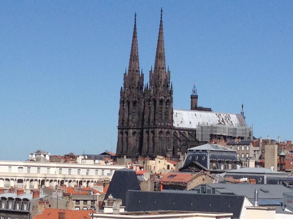 Apparthotel Privilodges Carre De Jaude Clermont-Ferrand Exterior foto